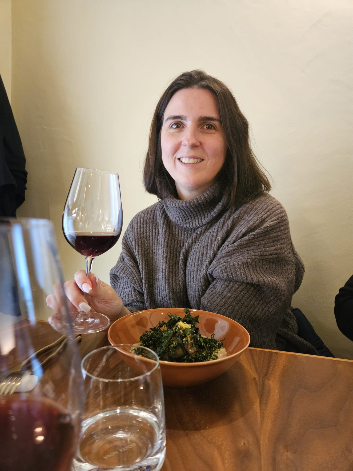 Fotografia editorial sobre temperatura de serviço do vinho